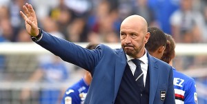 Genova, 04/10/2015 Serie A/Sampdoria-Inter Walter Zenga (allenatore Sampdoria) - Saluto finale