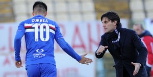 17-01-16 CARPI-SAMPDORIA CAMPIONATO SERIE A TIM 15-16 VINCENZO MONTELLA SI CONGRATULA CON JOAQUIN CORREA DOPO GOL 1-1