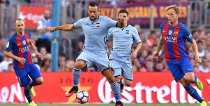 Barcellona (Spagna), 10/08/2016 Sampdoria/Barcellona-Sampdoria (Trofeo Joan Gamper) Andres Iniesta-Fabio Quagliarella-Ivan Rakitic